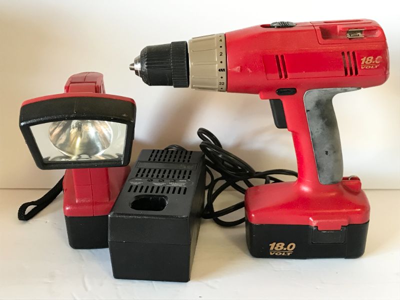 Photo 2 of 18.0V CORDLESS DRILL , TAPE MEASURER & FLASHLIGHT