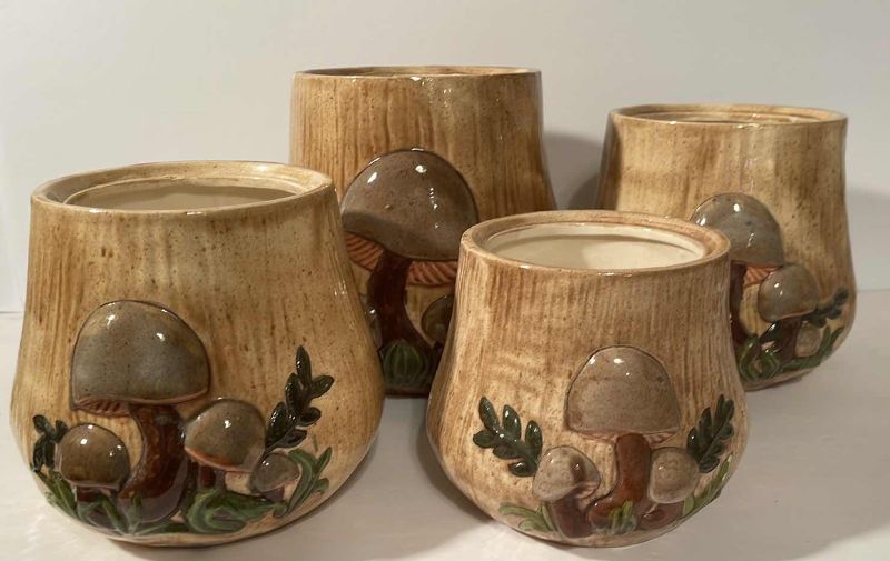 Photo 1 of VINTAGE 1970’s ARNELS MERRY MUSHROOM CANISTER SET - NO LIDS /PLANTERS TALLEST 7.5”