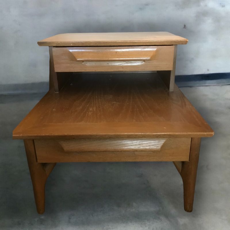 Photo 2 of JACK VAN DER MOLEN FOR JAMESTOWN MID-CENTURY MODERN END TABLE / SIDE TABLE
WITH DRAWER 
H-20” W-22” D-28”
MORE OF JACK VAN DER MOLEN FURNITURE IN FUTURE AUCTIONS 