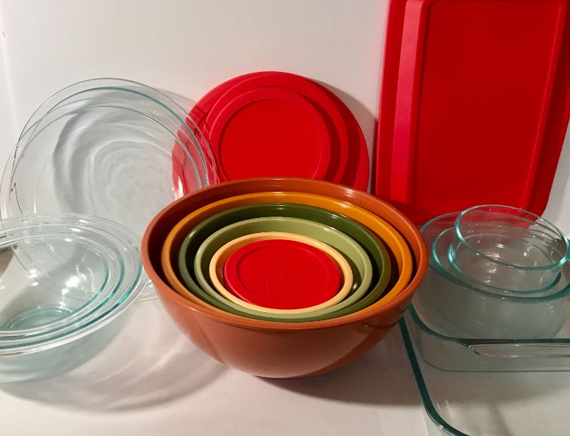 Photo 1 of VINTAGE PYREX GLASSWARE & MELAMINE BOWL SET