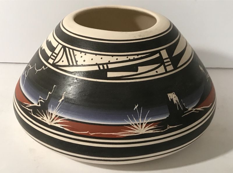 Photo 2 of CEDAR MESA NATIVE AMERICAN POTTERY HAND PAINTED SIGNED BY ARTIST
W/8”  H/4”