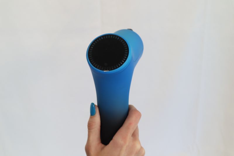 Photo 5 of BCORE MASSAGE GUN CHARGES 6 HOURS FOR FULL POWER 10 SPEED LEVELS 6 ADJUSTABLE HEADS FOR UPPER BODY OR LOWER BODY COLOR BLUE AND WHITE NEW 