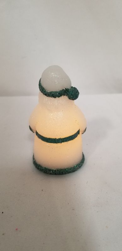 Photo 3 of GREEN MINI WAX SANTA LED WITH TIMER 2x3.5H 