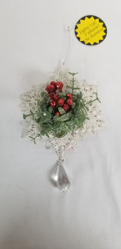 Photo 1 of WHITE SNOWFLAKE SEASON'S SPARKLE LED ORNAMENT NEW 