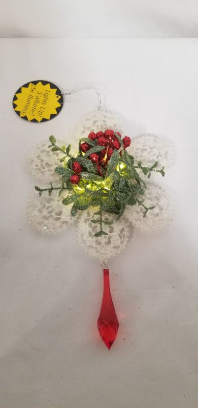 Photo 1 of WHITE GLITTER FLOWER SEASON'S SPARKLE LED ORNAMENT NEW