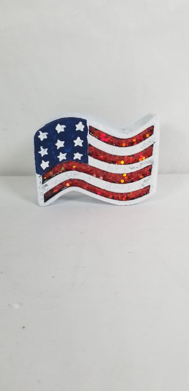 Photo 2 of USA FLAG PATRIOTIC STONE DECOR NEW