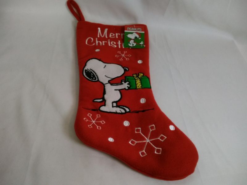 Photo 1 of  SNOOPY PEANUTS MERRY CHRISTMAS LINED STOCKING 8x18H NEW