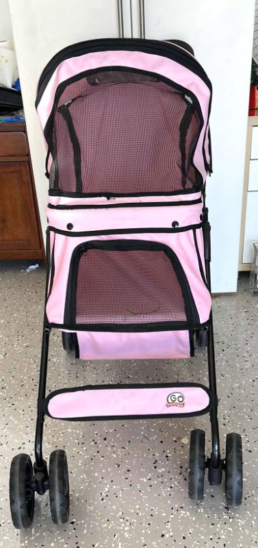 Photo 2 of GO PETCLUB DOG STROLLER