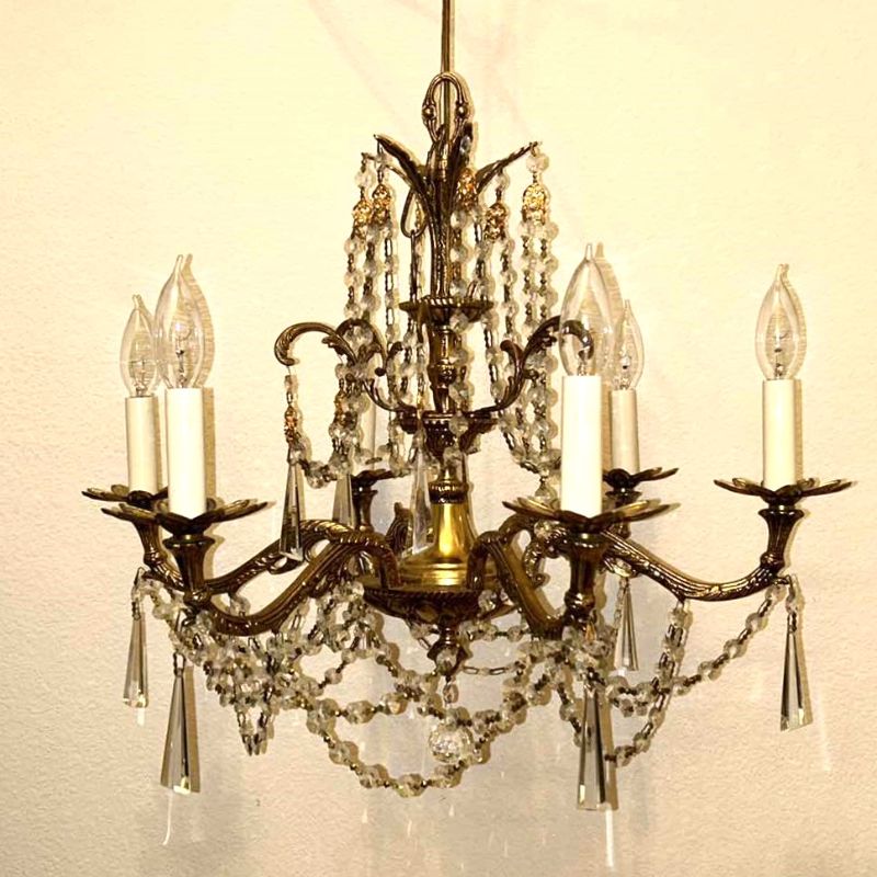Photo 1 of EXQUISITE VINTAGE CHANDELIER WITH ALL THE PIECES. 23” x 23”.