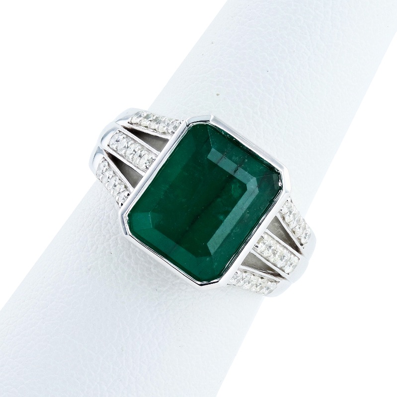 Photo 3 of 4.42ct Emerald and 0.47ctw Diamond 14K White Gold Ring (Approx Size 6-7)  RN033977