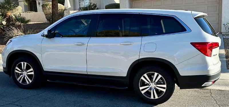 Photo 4 of 2018 WHITE HONDA PILOT W 6CYL-MILEAGE 41575-GREAT CONDITION