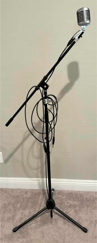 Photo 1 of MIC ON STAND