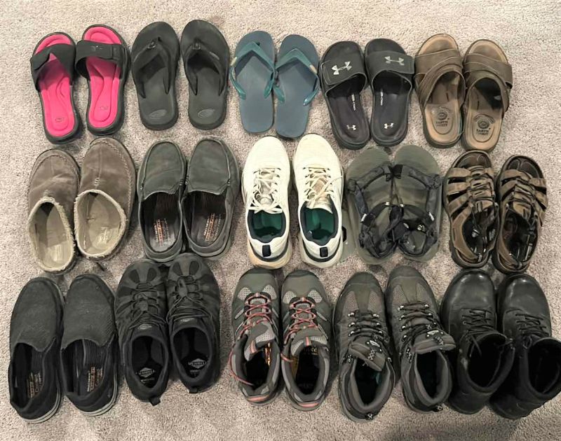 Photo 1 of MENS SHOE ASSORTMENT MOSTLY SIZE 11, 11.5