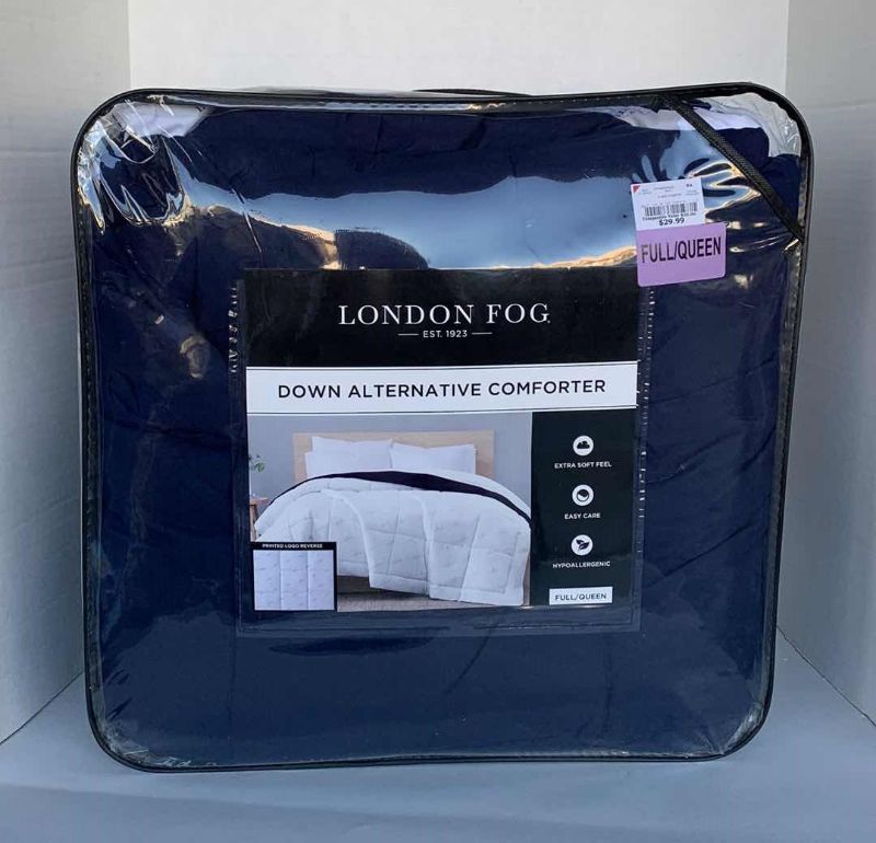 Photo 1 of LONDON FOG DOWN ALTERNATIVE COMFORTER FULL/QUEEN SIZE NEW