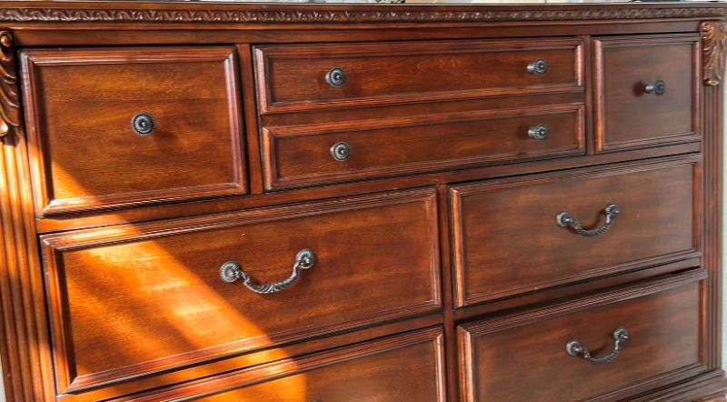 Photo 4 of ORNATE 7 DRAWER DRESSER - 59 x 18 x 37