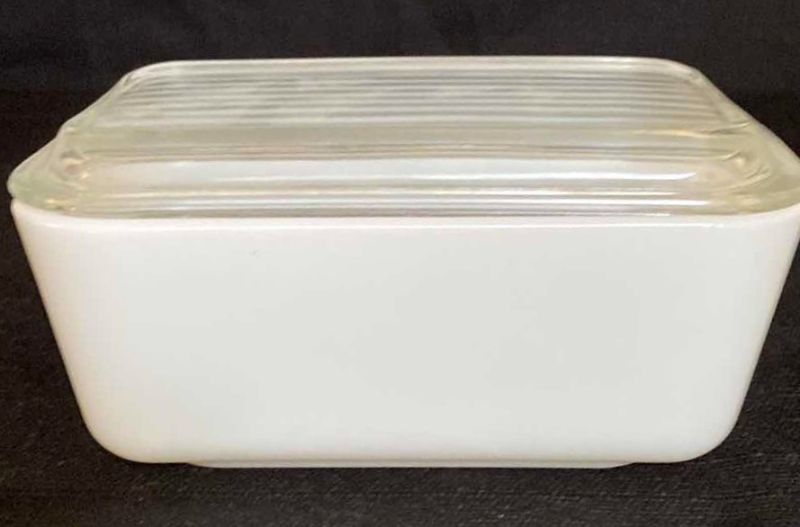 Photo 3 of PYREX EARLY AMERICAN SMALL LOAF DISH