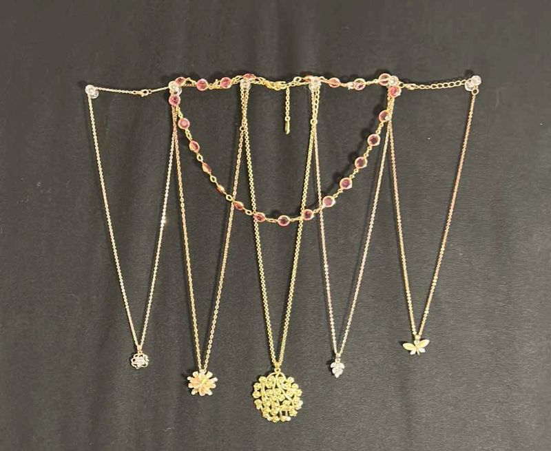 Photo 4 of 6 GOLD TONE NECKLACES