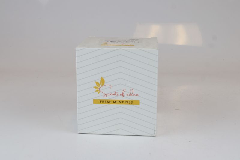 Photo 1 of SCENT OF EDEN CANDLE ENLIGHTENS THE ROOM WITH THE SOFT SMELL NEW