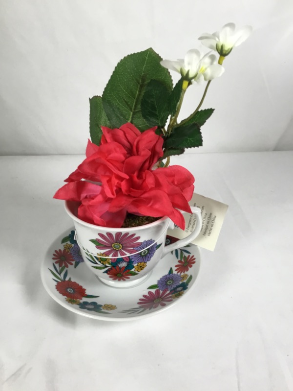 Photo 1 of CORAL CHARM PEONY IN CERAMIC TEA CUP W SAUCER 5.5X6.75H NEW 