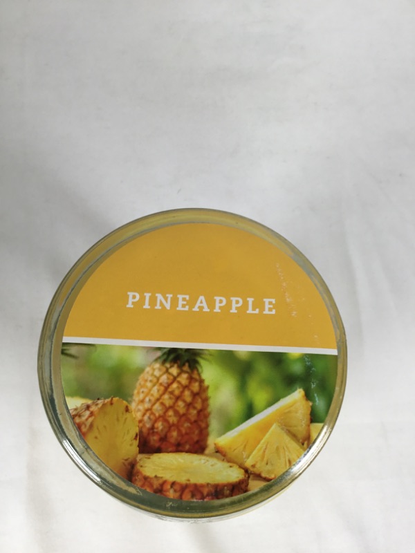 Photo 2 of PINEAPPLE JAR 18 OZ CANDLE NEW