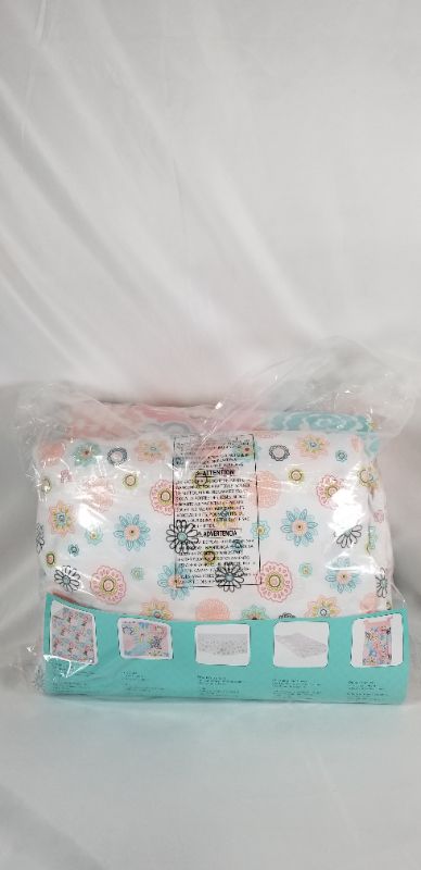 Photo 3 of 5 PIECE CRIB SET QUILT SKIRT SHEET CHANGING PAD COVER DIAPER STACKER NEW