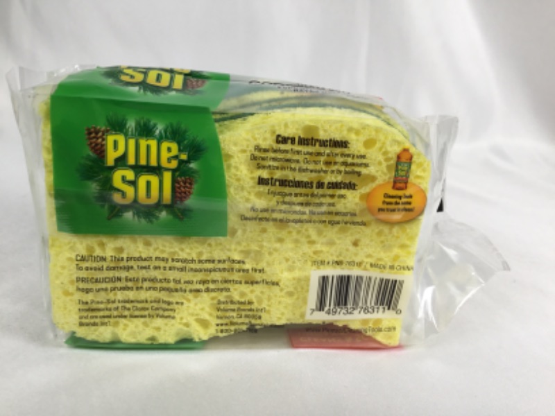 Photo 2 of  HEAVY DUDTY SCRUB SPONGES 3 PACK 4.3 X 2.6 X 0.8 INCHES NEW