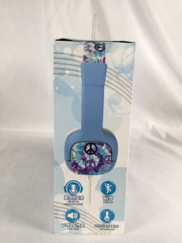 Photo 4 of SAFE SOUND RAZZLE HEADPHONES DESIGNED FOR KIDS WITH A BUILT IN MICROPHONE VOLUME LIMITING ADJUSTABLE HEADBAND PARENT APPROVED NEW