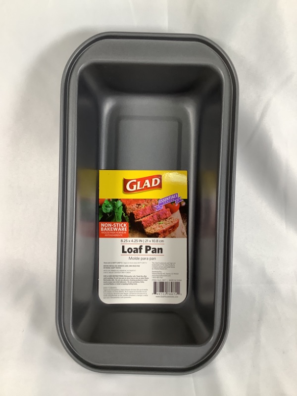 Photo 1 of  LOAF PAN NON STICK BAKEWARE 8.25 X 4.25 INCHES NEW