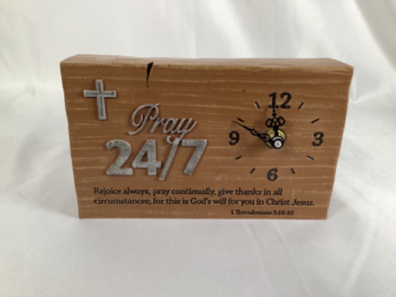Photo 1 of PRAY IT FORWARD 24/7 CLOCK RESIN 6.35 X 1.5 X 3.8H INCHES NEW