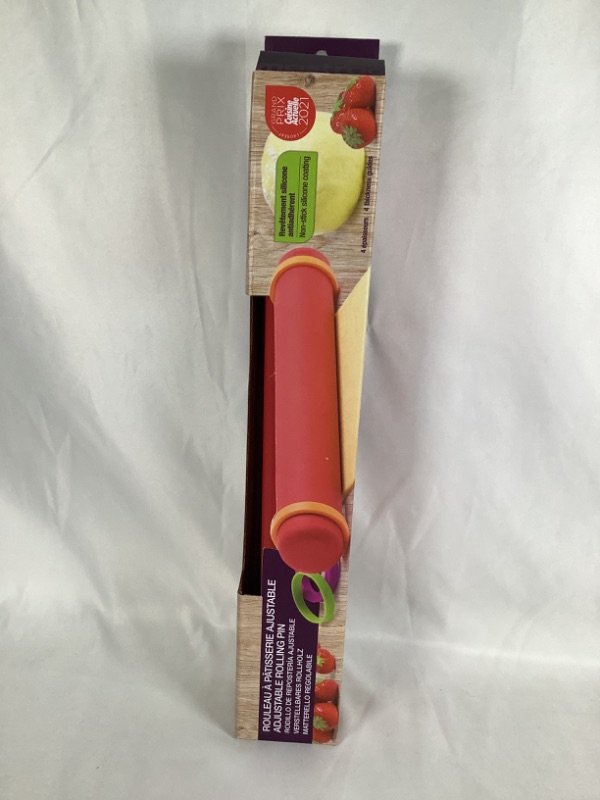 Photo 4 of  RED LARGE SILICONE ROLLING PIN WITH RINGS 16 INCHES NON STICK INCLUDES 4 THICKNESS GUIDES  NEW