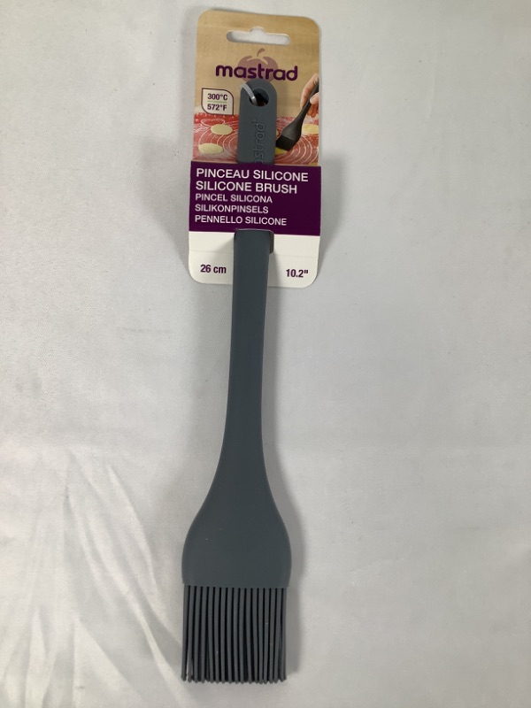 Photo 1 of GREY SILICONE 10.2 INCH BRUSH HEAT RESISTENT UP TO 572 NEW