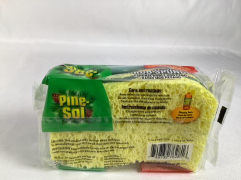 Photo 3 of  GREEN HEAVY DUTY SCRUB SPONGES 2 PACK NEW 5.50