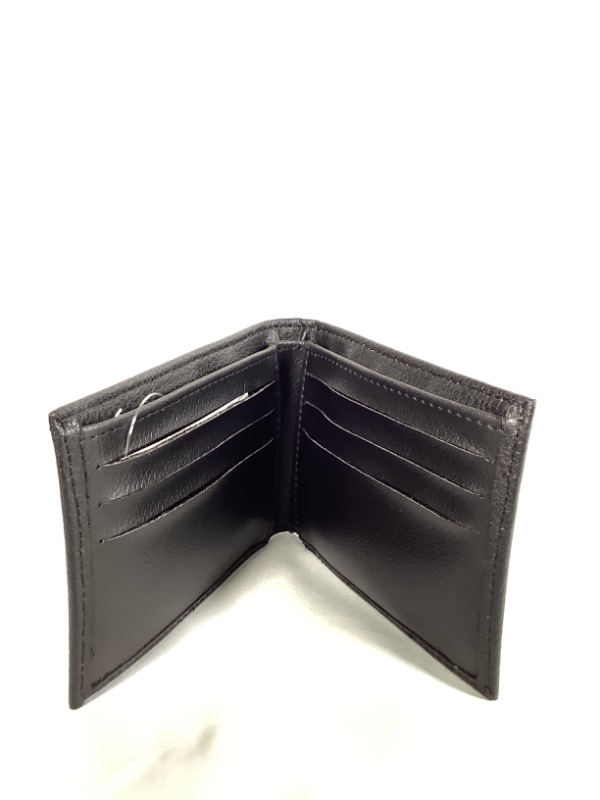 Photo 3 of BLACK MENS FOLDABLE WALLET  6 CARD SLOTS 1 CASH SLOT NEW