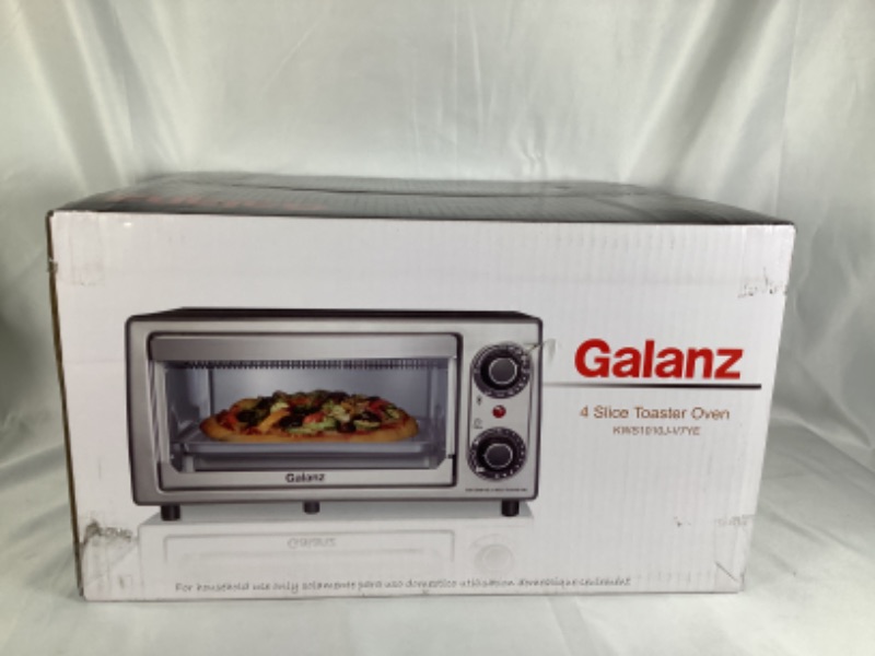 Photo 3 of 4 SLICE TOASTER OVEN WARM TOAST BAKE AND BROIL FUNCTION AJUSTABLE TEMPERATURE KNOB CONTROL STAINLESS PANEL MATTE BLACK HOUSING  AND TEMPERED GLASS DOOR  FITS A 9 INCH PIZZA NEW 