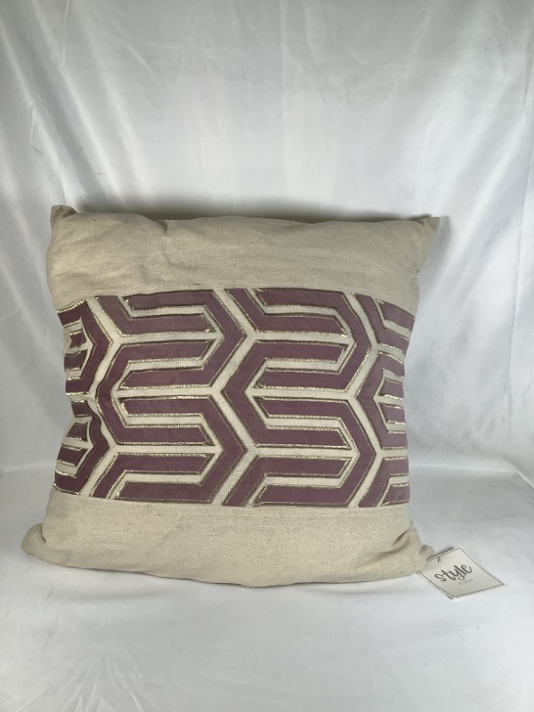 Photo 1 of NATURAL WOODROSE JACK VELVET APPLIQUE PILLOW COTTON AND POLYESTER WITH ZIPPER  20 X 20 NEW