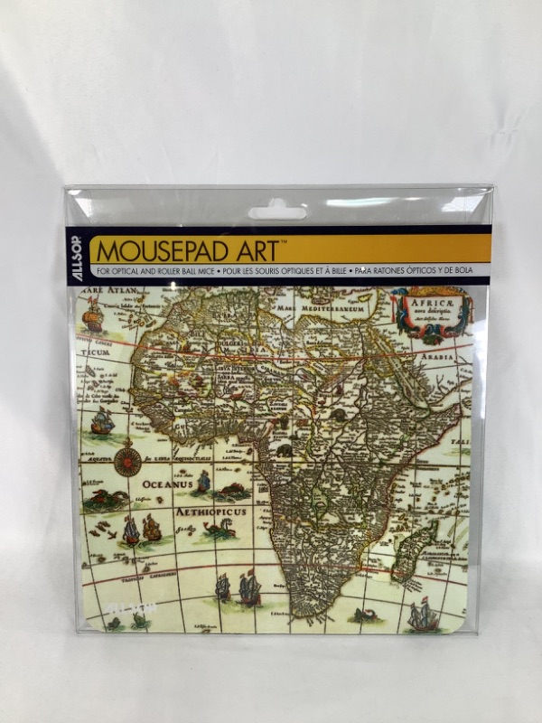 Photo 1 of AFRICA MAP MOUSEPAD ART NEW