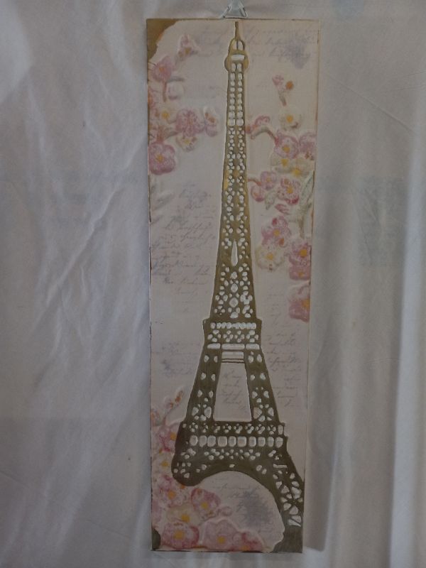 Photo 1 of EIFFEL TOWER DIE-CAST METAL SIGN 8” X 26”