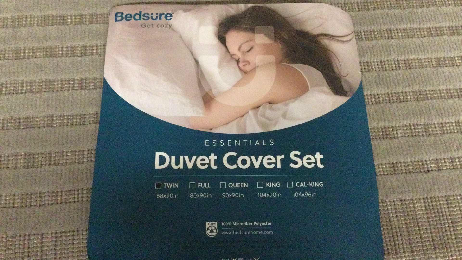 Photo 1 of BEDSURE ESSENTIALS DUVET TWIN SIZE DUVET COVER SET