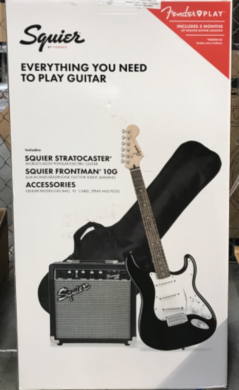 Photo 1 of SQUIER BY FENDER STRATOCASTER BEGINNER GUITAR PACK / LAUREL FINGERBOARD