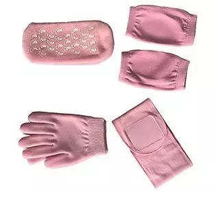 Photo 1 of 4-PIECE SOOTHING GEL SPA SET INCLUDES SOCKS, GLOVES, ELBOW WRAPS AND NECK WRAPS NEW