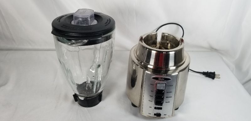 Photo 4 of 8 SPEED OSTER BLENDER WITH A REVOLUTIONARY ICE CRUSH BLADE USED 
