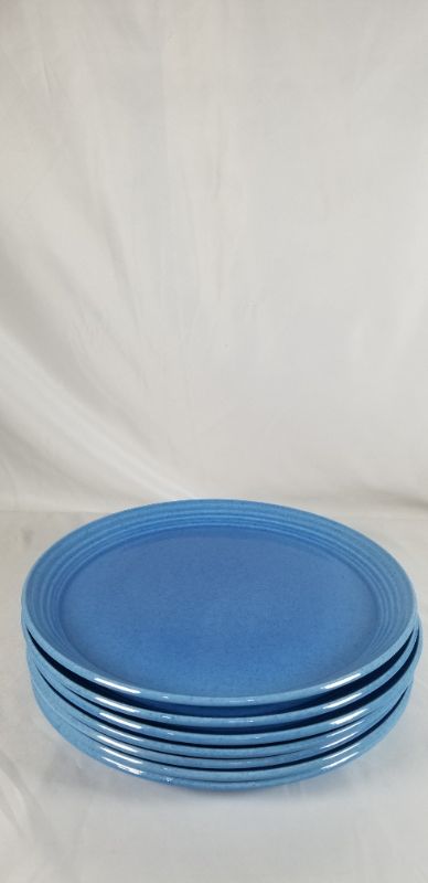 Photo 4 of 7PIECE 11 INCH BLUE DINNING PLATES USED