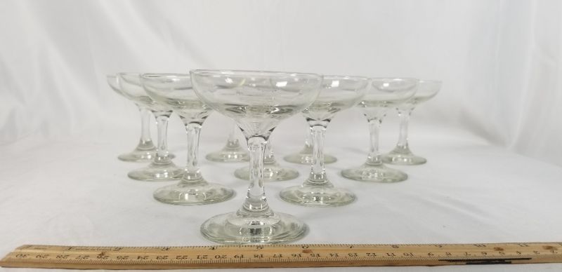 Photo 3 of 10 PIECE SMALL WINE GLASS SET USED 