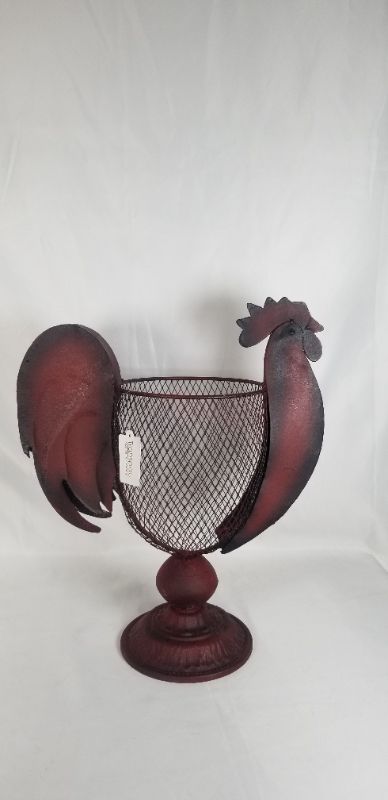 Photo 1 of RUSTIC DARK RED MESH METAL ROOSTER CONATINER TO HOLD FRUIT OR OTHER ITEMS AROUNFD THE HOUSE 12.5 X 6.25 X 15H INCHES NEW