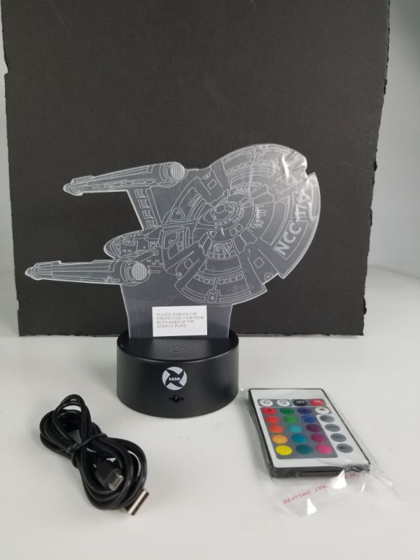 Photo 4 of DEATH STAR WIRELESS 3D OPTICAL ILLUSION NIGHT LIGHT 16 COLORS 2 MODES DOE NOT OVERHEAT USES 3 AA BATTERIES OR CHARGE WITH USB NEW 