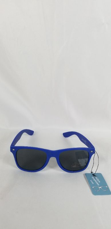 Photo 2 of BLUE BAND LIFE STYLE  SUNGLASSES PROTECTS UP TO 400UV NEW