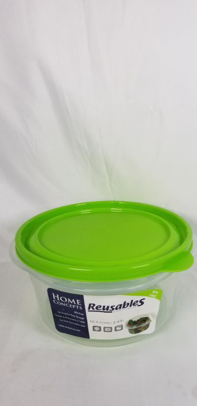 Photo 2 of 10.3 CUP REUSABLE CLEAR FOOD CONTAINER WITH GREEN LID NEW