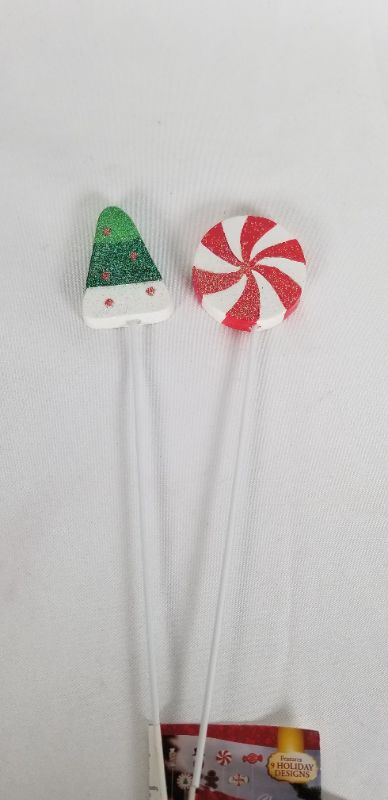 Photo 4 of 2 PIECE CHRISTMAS POT STICKER PEPPERMINT CANDY AND CHRISTMAS TREE 12H INCHES NEW