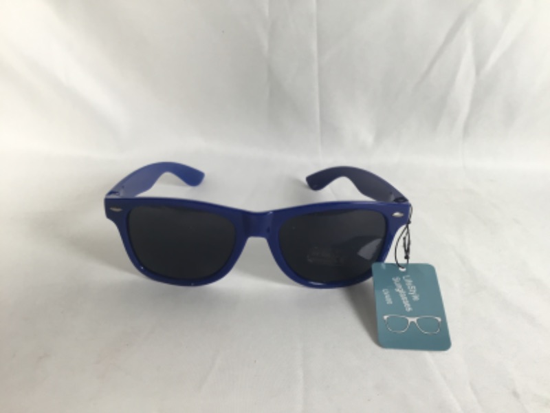 Photo 1 of BLUE BAND LIFE STYLE  SUNGLASSES PROTECTS UP TO 400UV NEW 