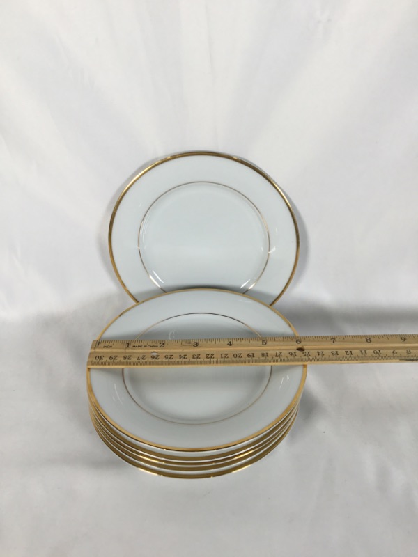 Photo 2 of WHITE 6 INCH PASTRY PLATE WITH GOLD RIM USED 